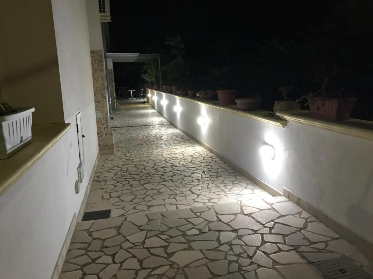 Affittacamere Fuori Porta Grottaglie Bagian luar foto