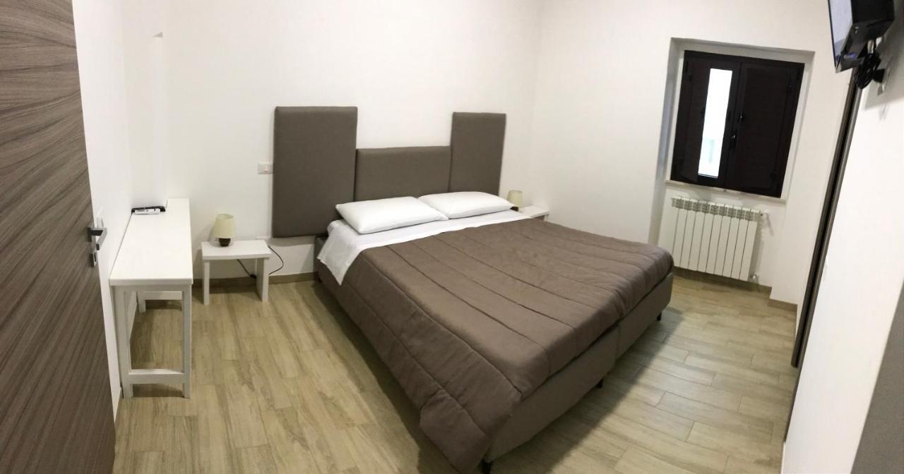 Affittacamere Fuori Porta Grottaglie Bagian luar foto