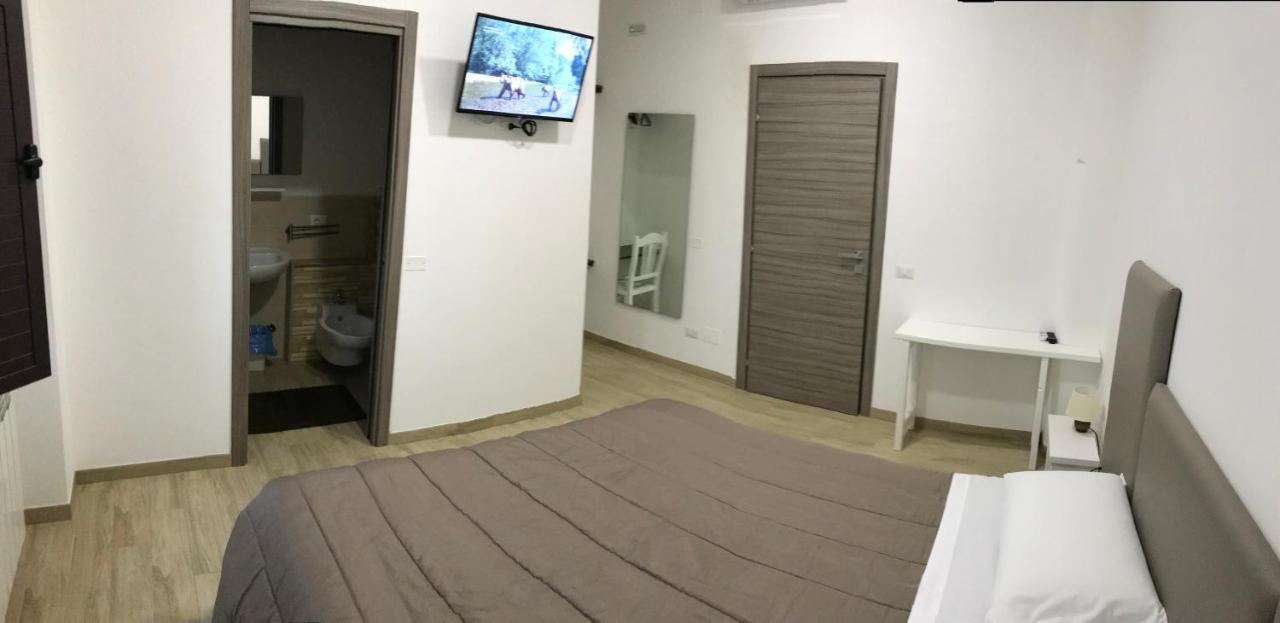 Affittacamere Fuori Porta Grottaglie Bagian luar foto