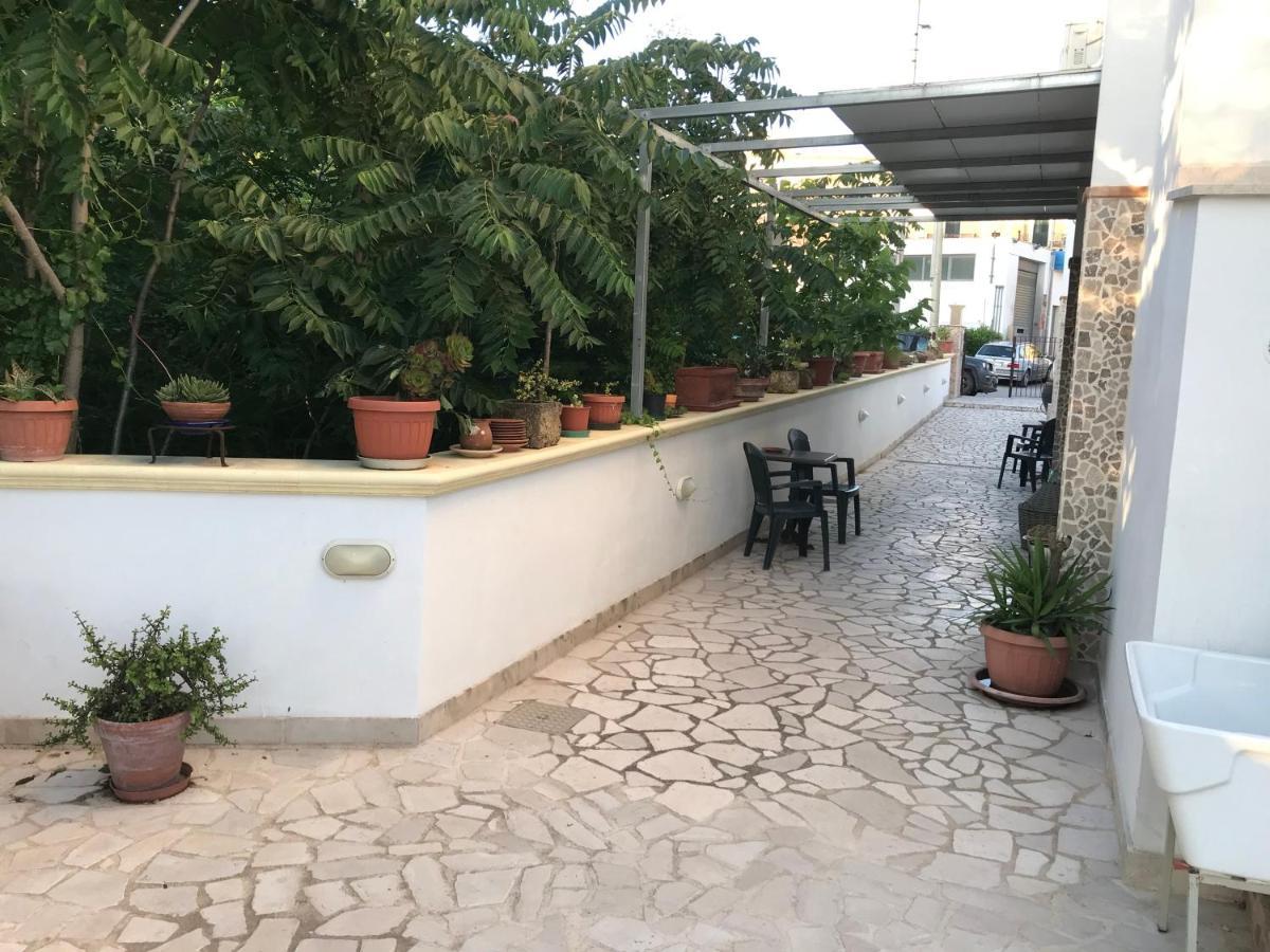 Affittacamere Fuori Porta Grottaglie Bagian luar foto